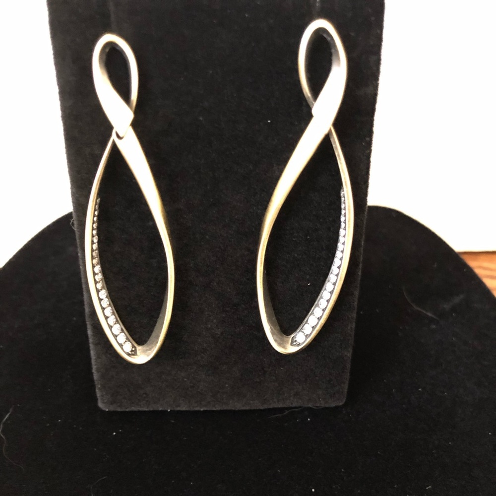 Kendra Scott Raquel antique brass earrings